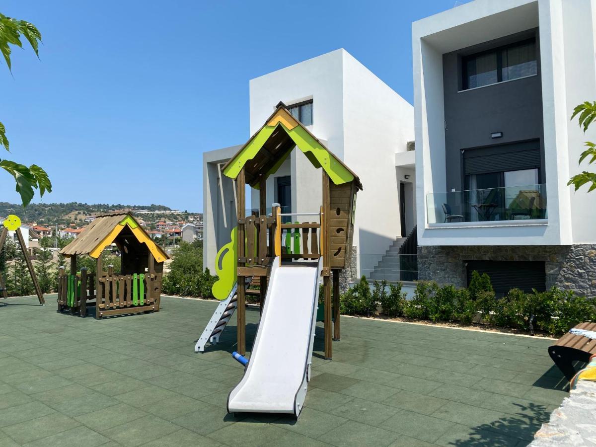 Olea Luxury Apartments Nikiti  Eksteriør billede